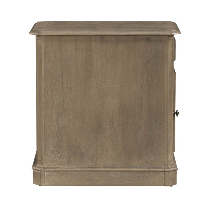 Magnolia Manor Chair Side Table