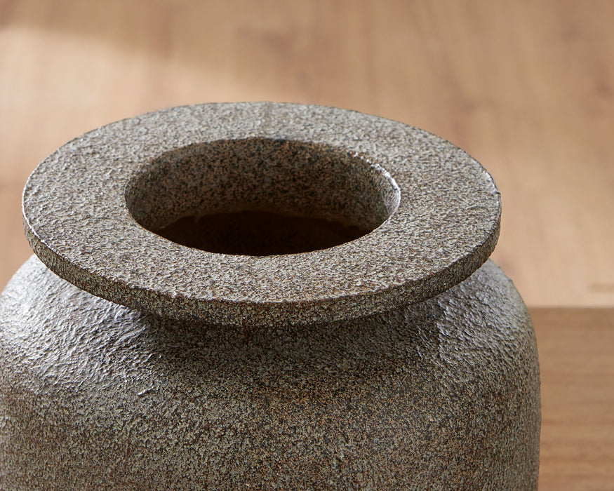 Jedwick Vase
