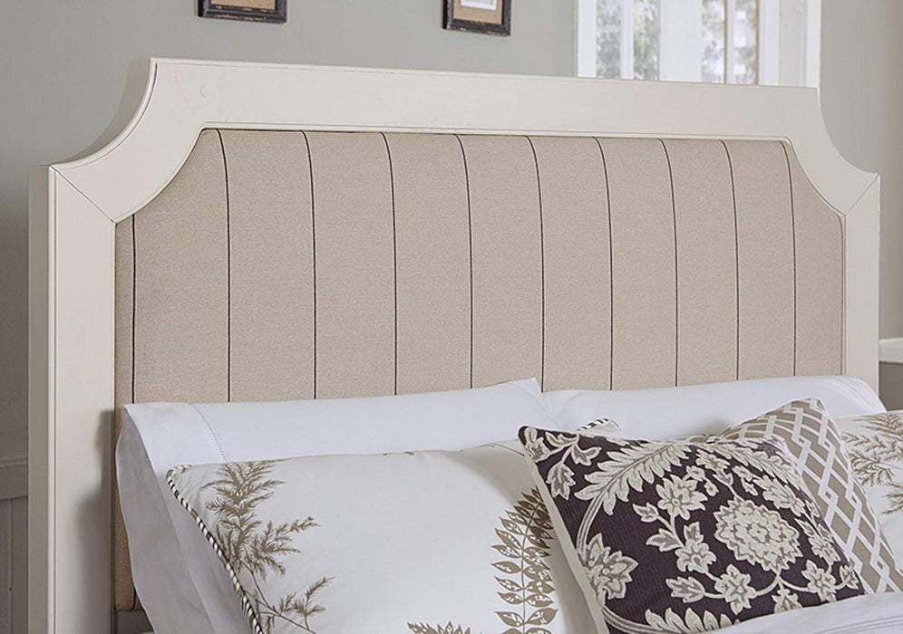 Vaughan-Bassett Bungalow Twin Upholstered Bed in Lattice