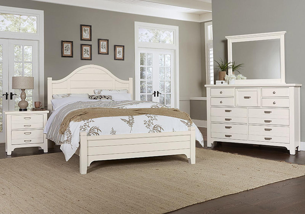 Vaughan-Bassett Bungalow 9 Drawer Master Dresser in Lattice